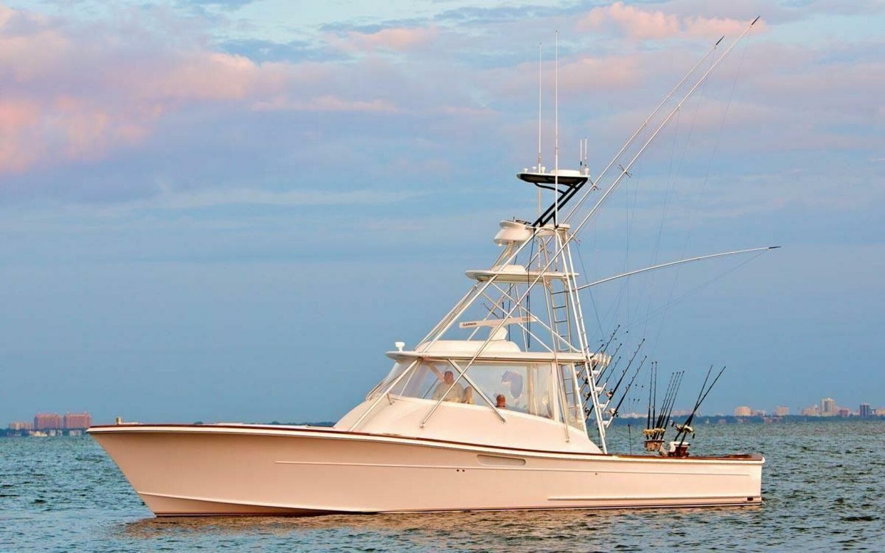 2014 Release 46 Custom Express Carolina — photo 1