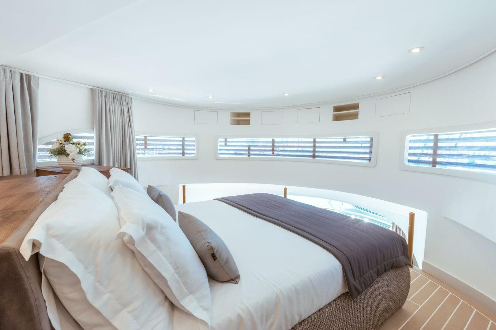 2025 Oasis 39 Meu — photo 13