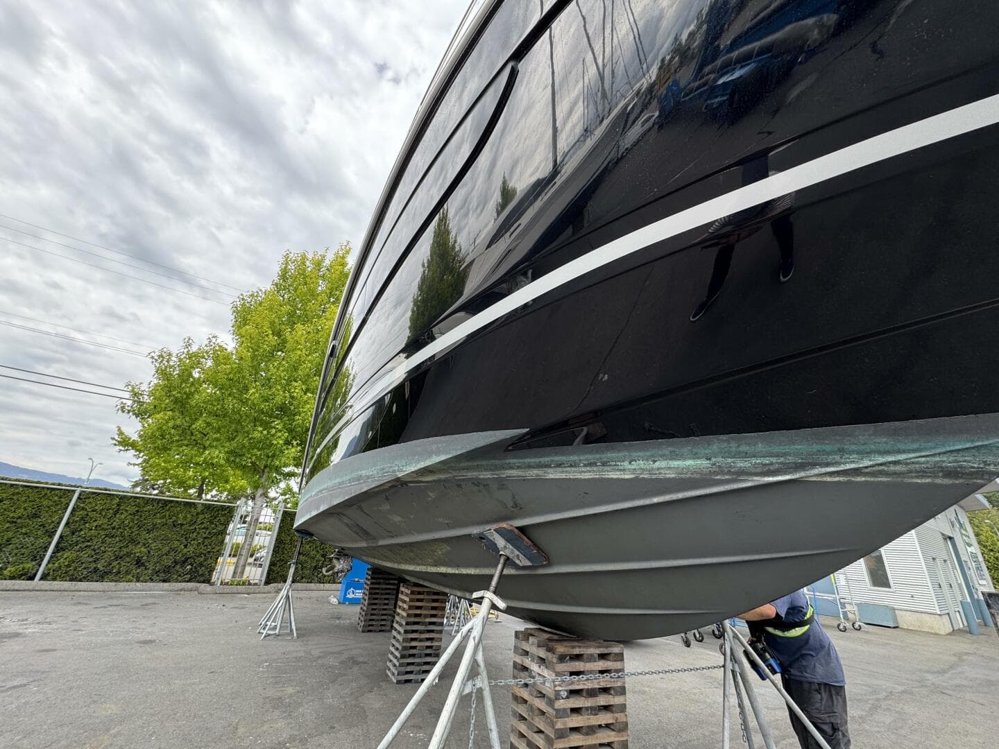 2019 Sea Ray Sundancer 350 Coupe — photo 23