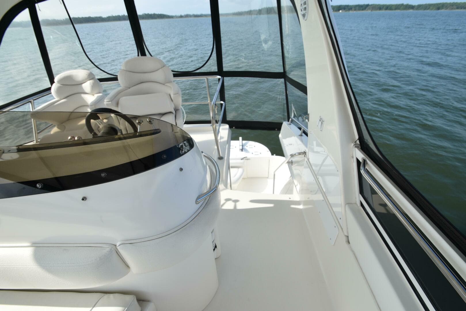 2000 Sea Ray 480 Sedan Bridge — photo 19