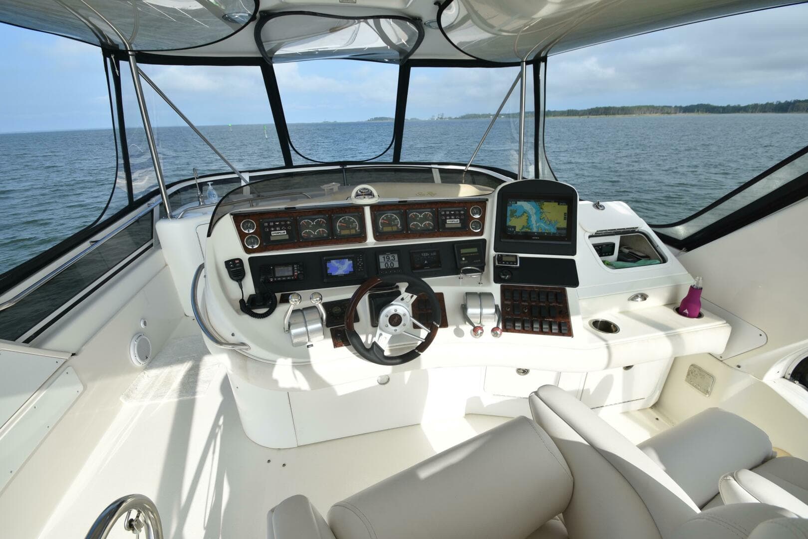 2000 Sea Ray 480 Sedan Bridge — photo 14