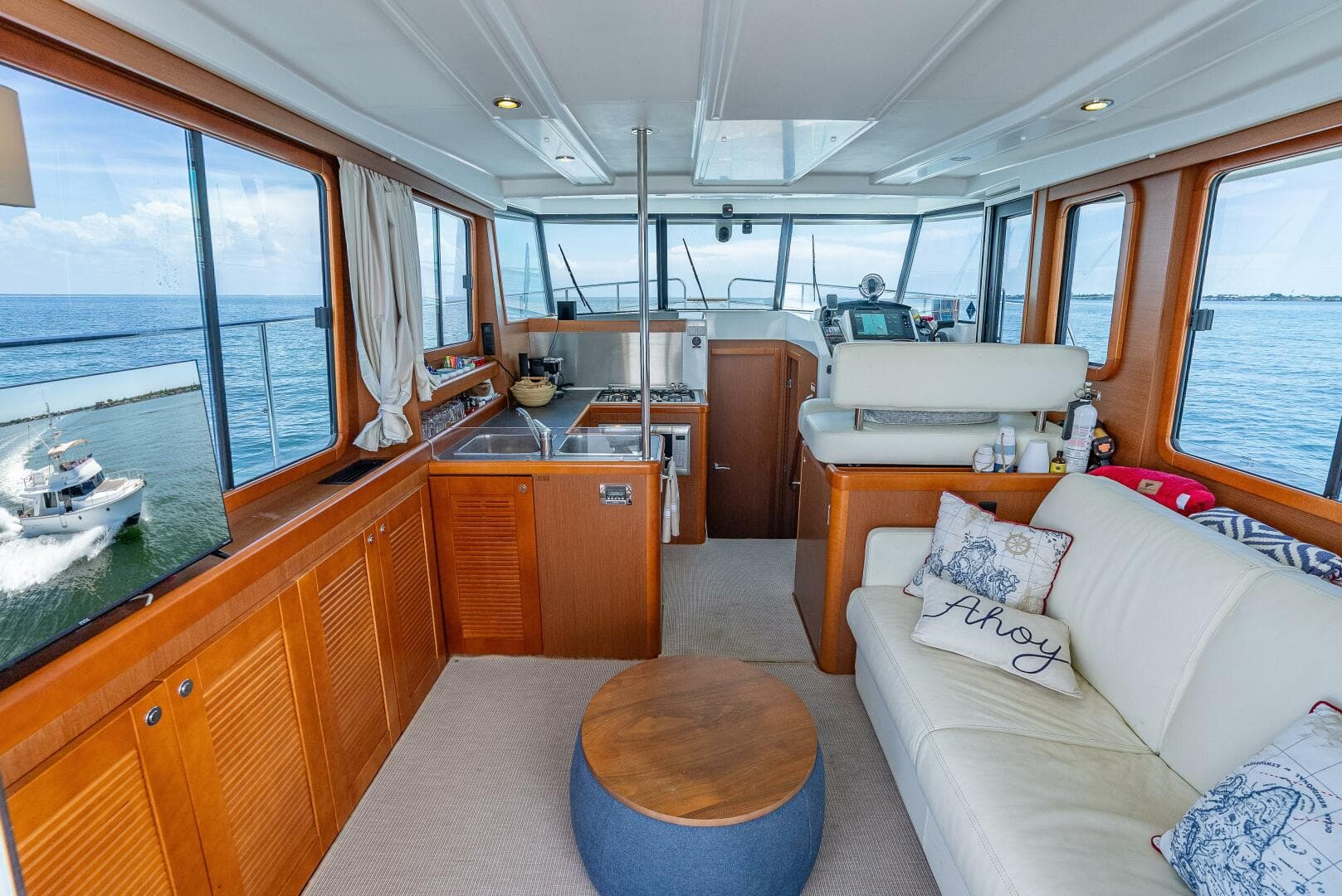2015 Beneteau Swift Trawler 34 — photo 47