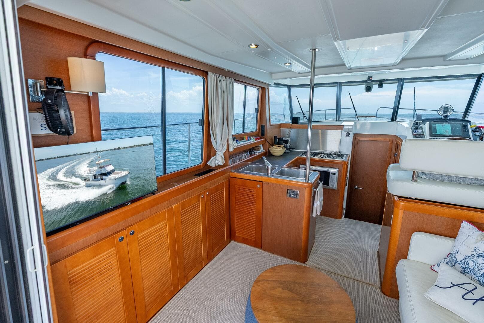 2015 Beneteau Swift Trawler 34 — photo 48