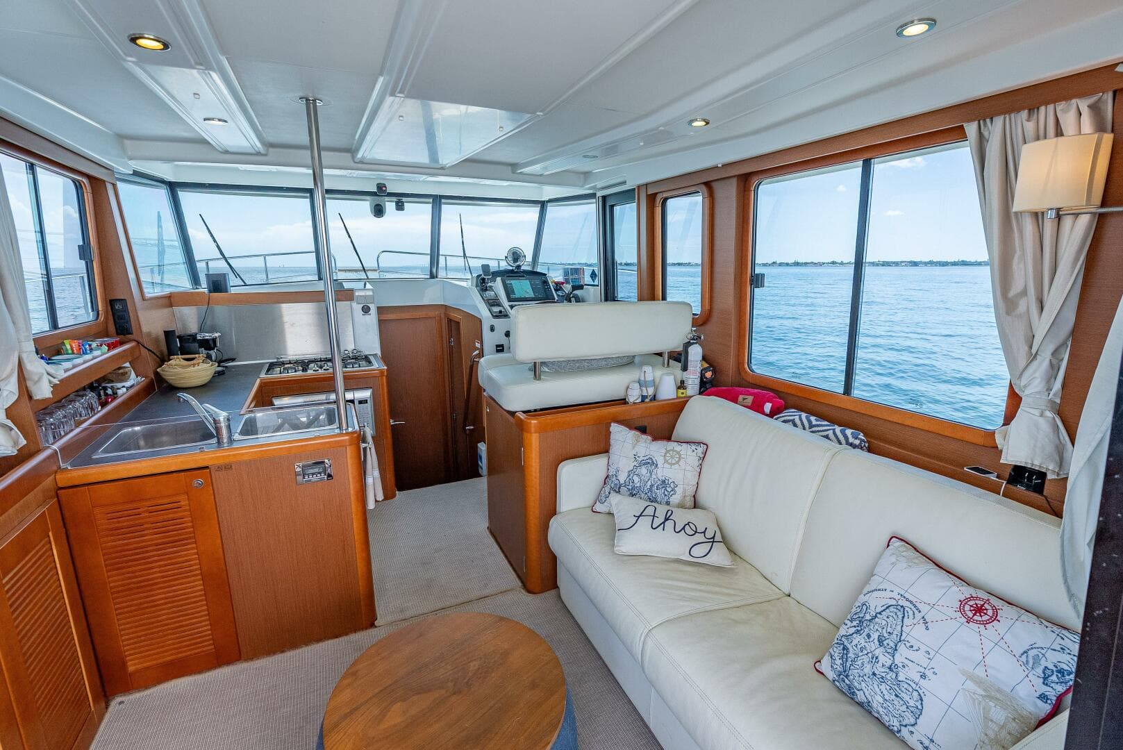 2015 Beneteau Swift Trawler 34 — photo 49