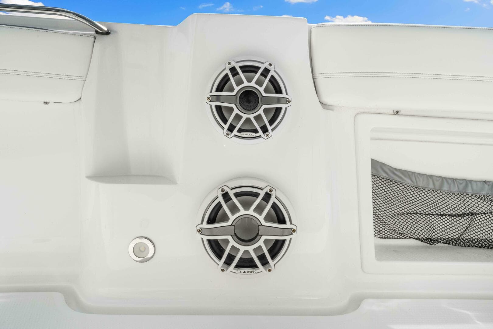 2021 Nor-Tech 390 SS — photo 39