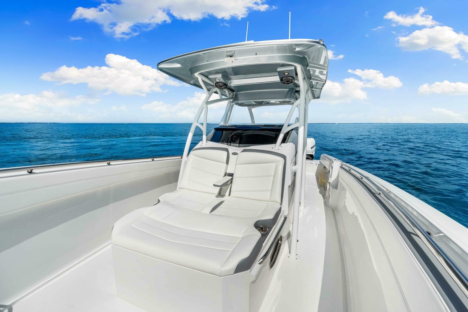 2021 Nor-Tech 390 SS — photo 27