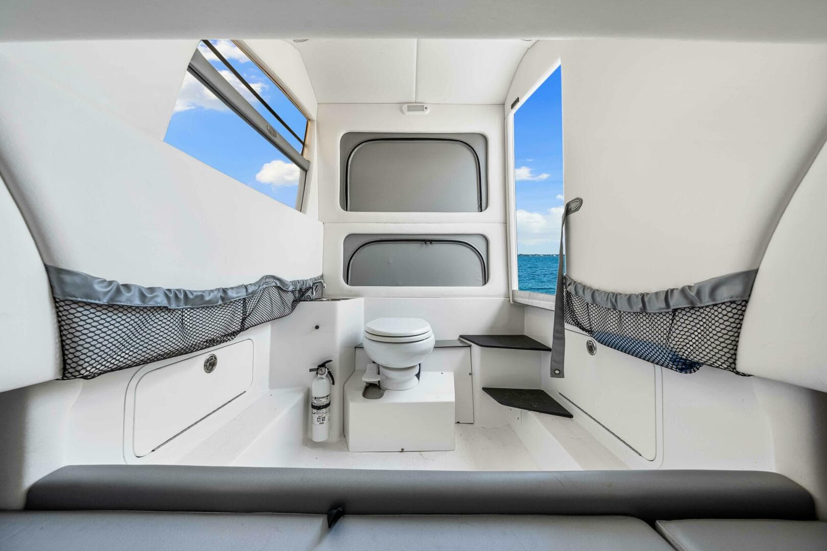 2021 Nor-Tech 390 SS — photo 43