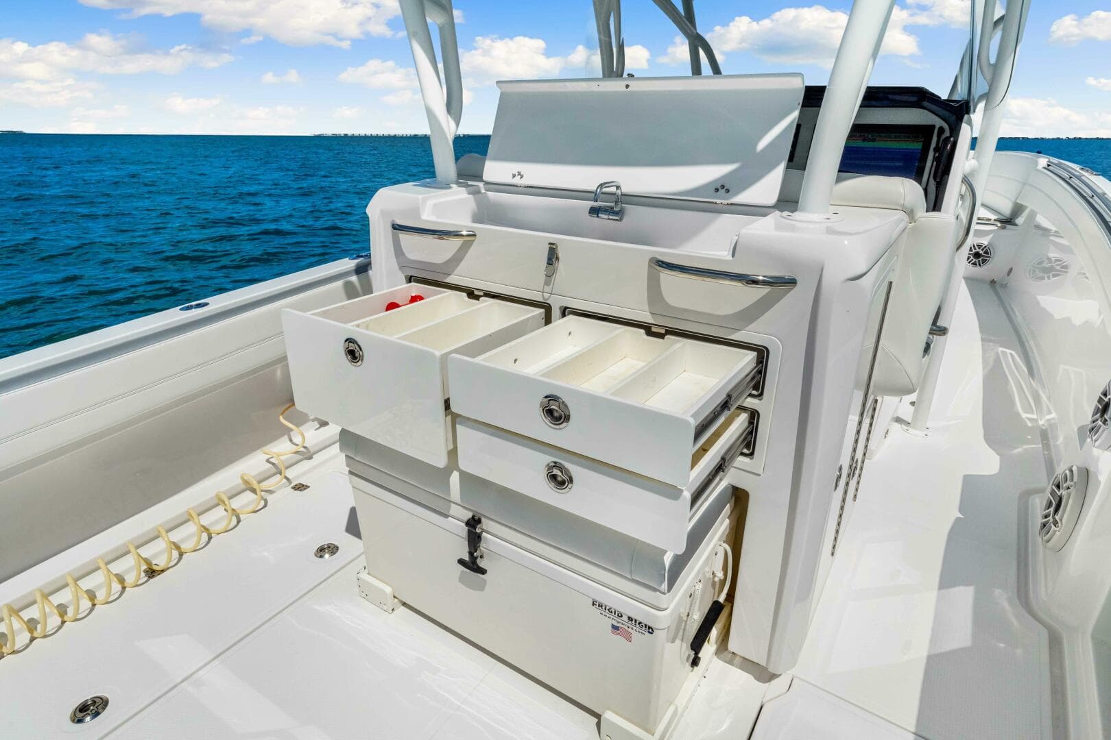 2021 Nor-Tech 390 SS — photo 34