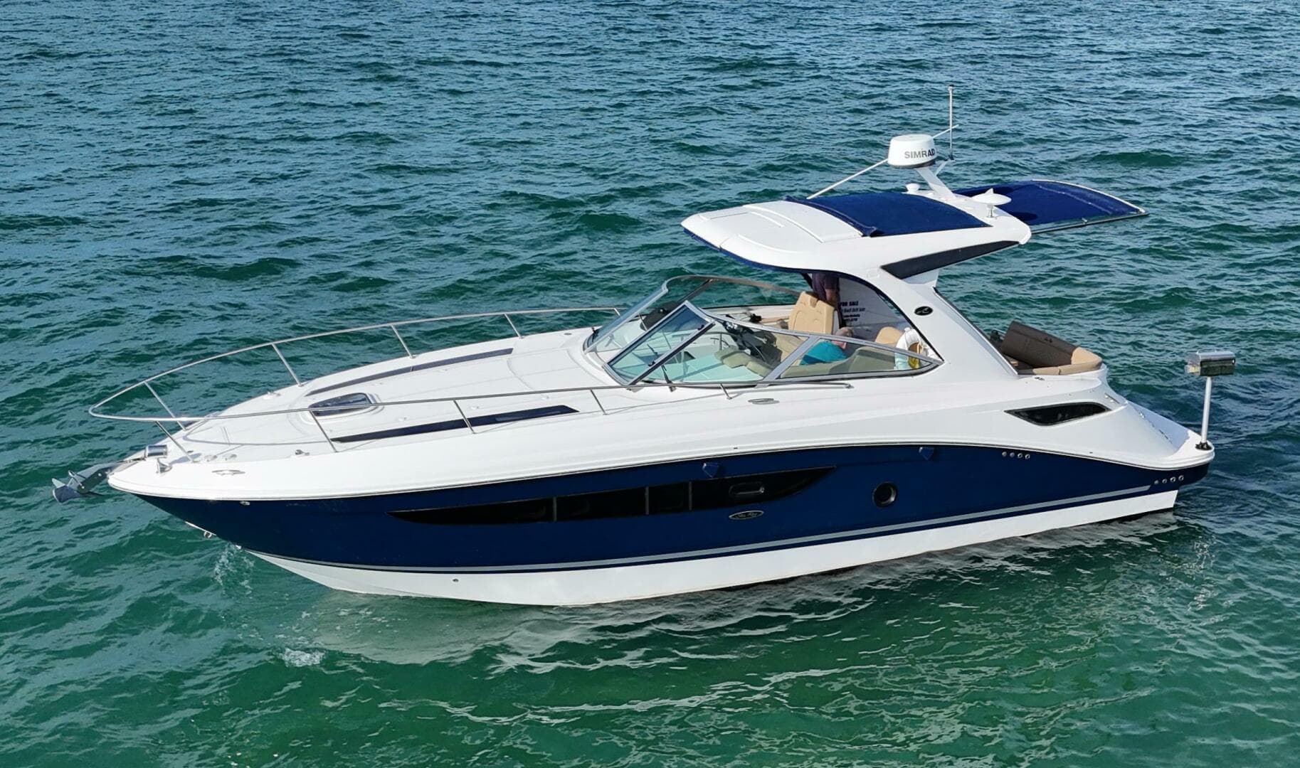 2019 Sea Ray 350 Sundancer