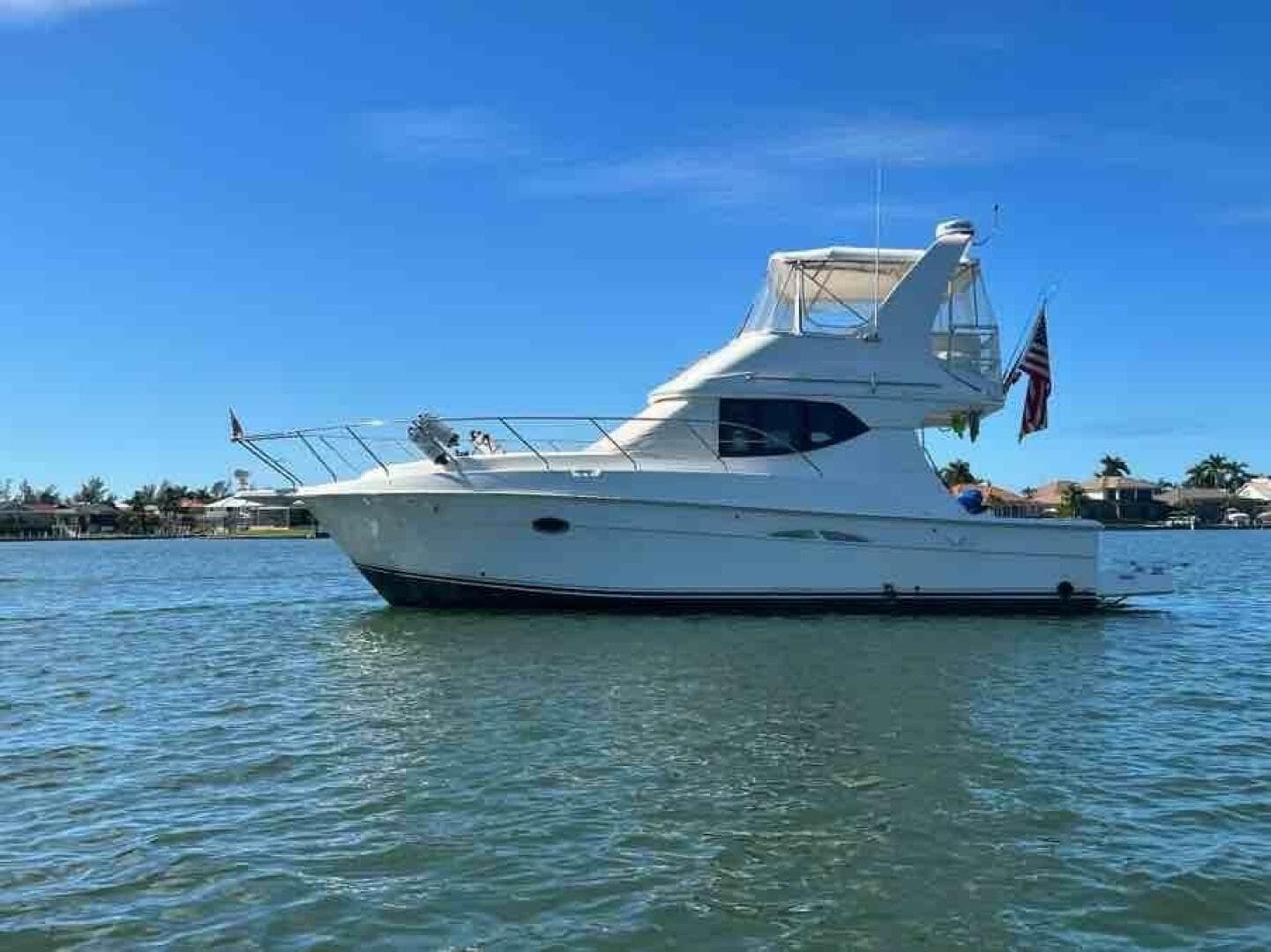 2005 Silverton 34C — photo 1