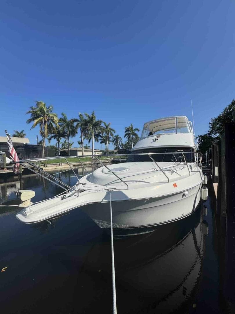 2005 Silverton 34C — photo 4