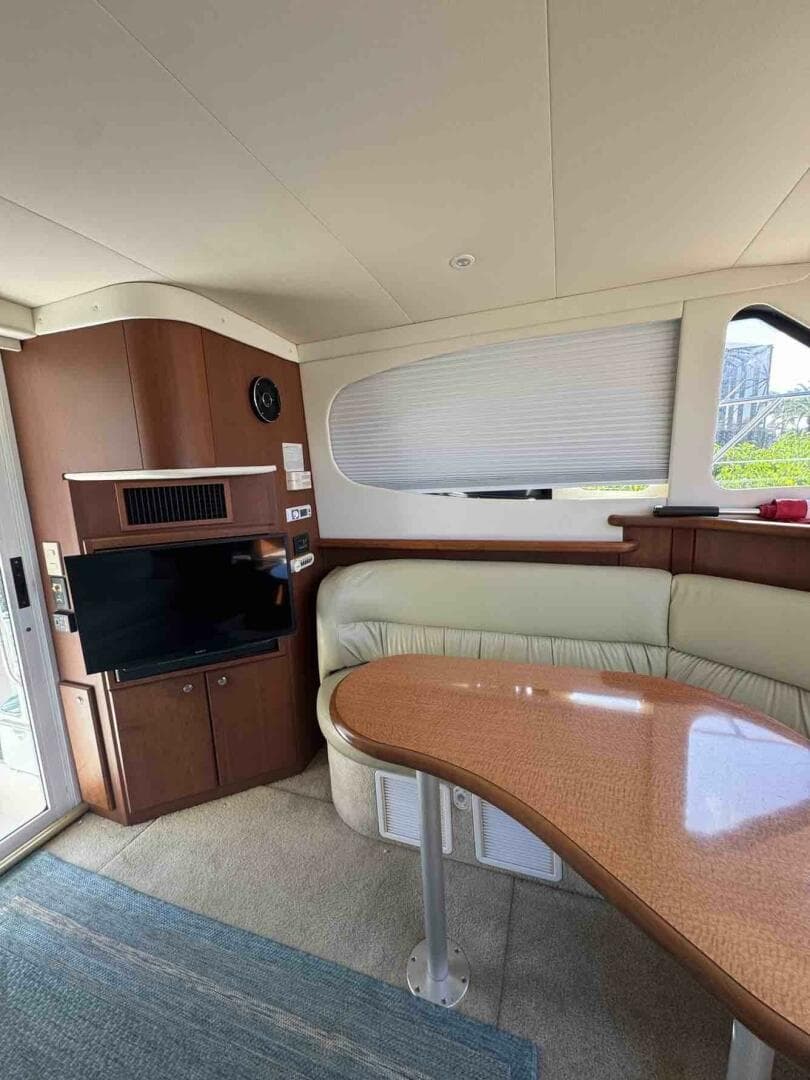 2005 Silverton 34C — photo 28