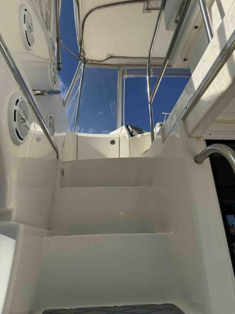 2005 Silverton 34C — photo 13