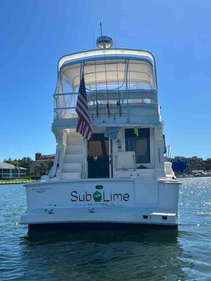 2005 Silverton 34C — photo 2