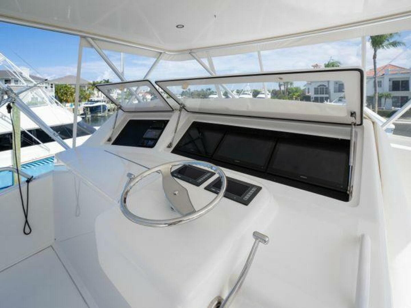 2008 Viking 45 Convertible — photo 9