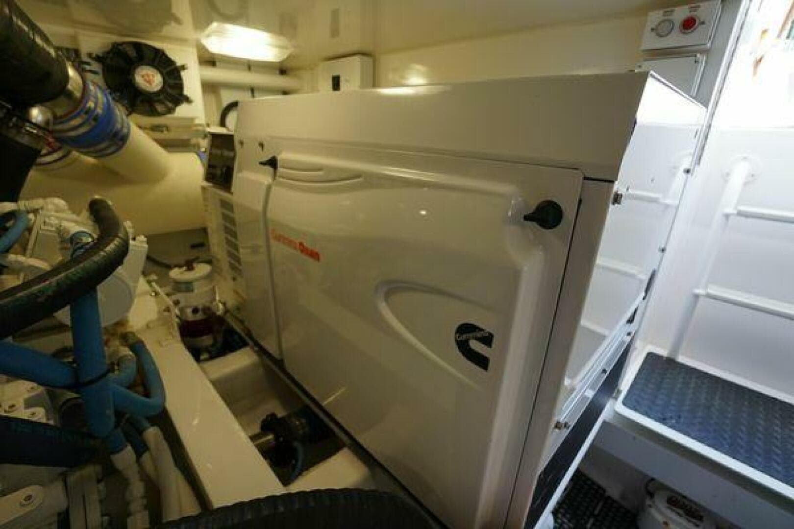 2008 Viking 45 Convertible — photo 19