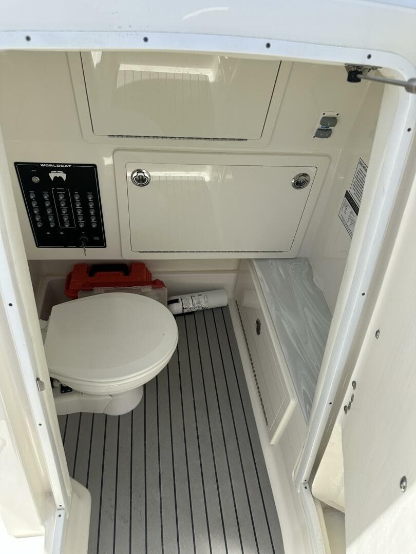 2024 World Cat 280 CC-X — photo 46