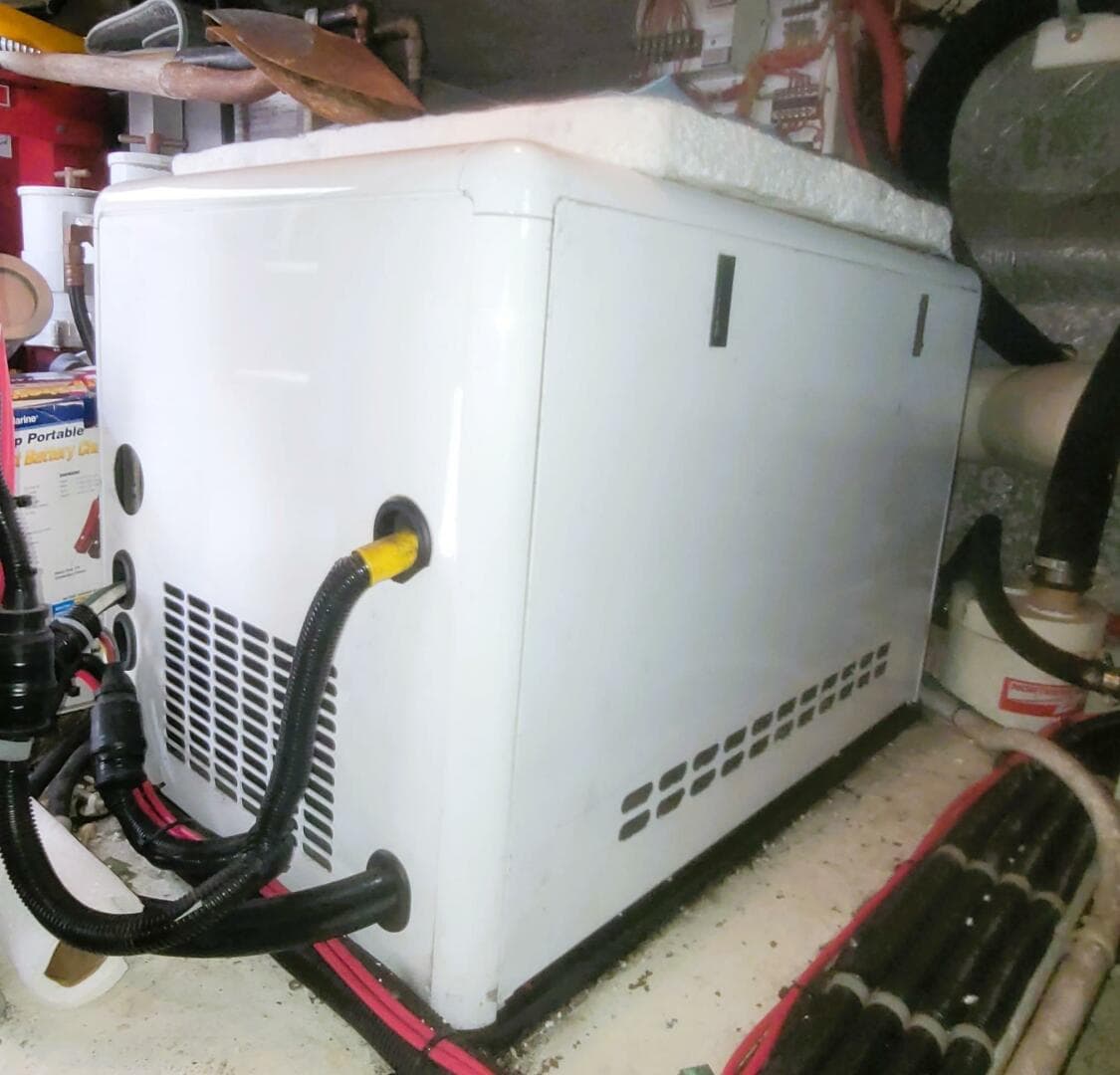 2003 Navigator 3900 Californian — photo 23