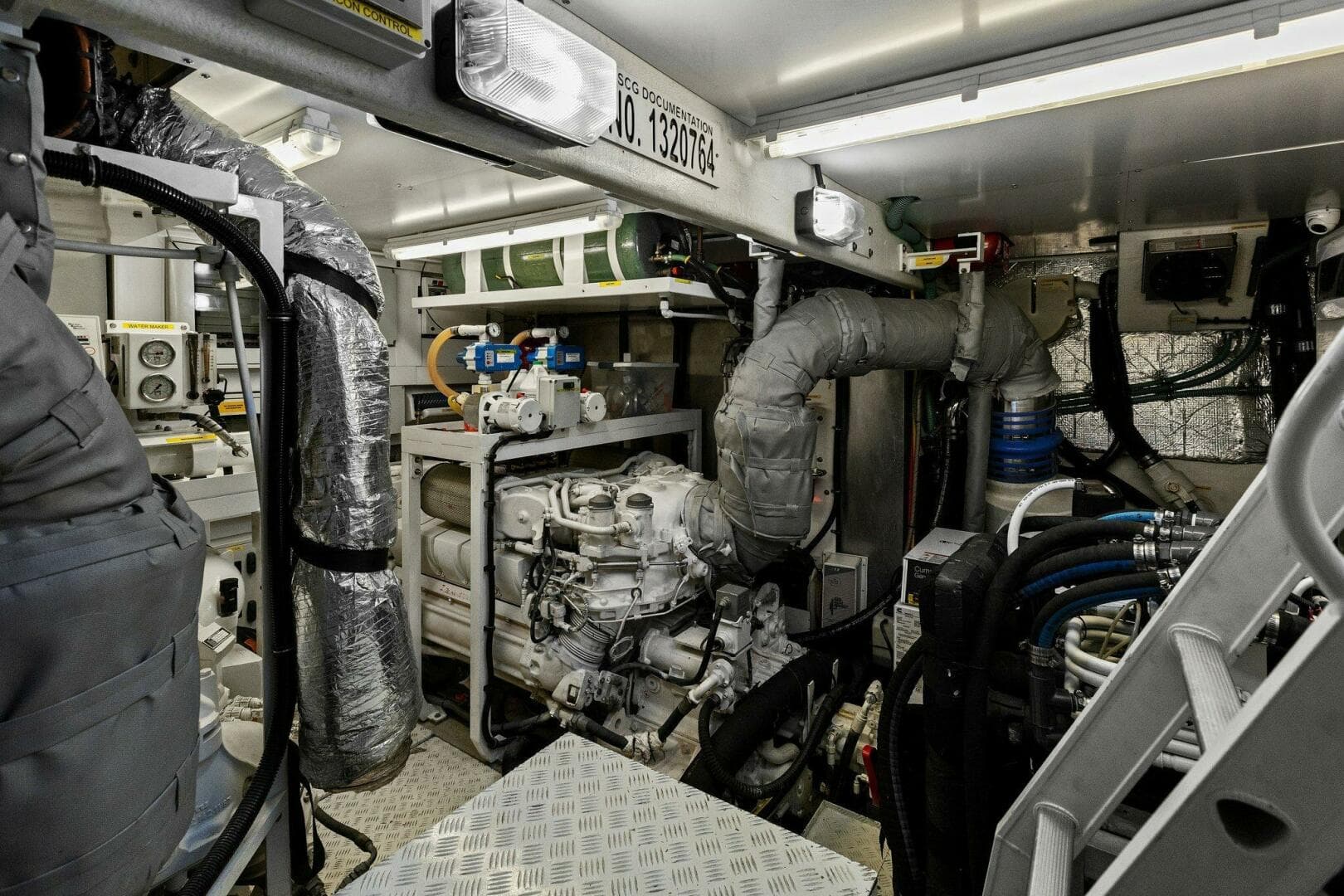 2013 Sunseeker 73 Manhattan — photo 4