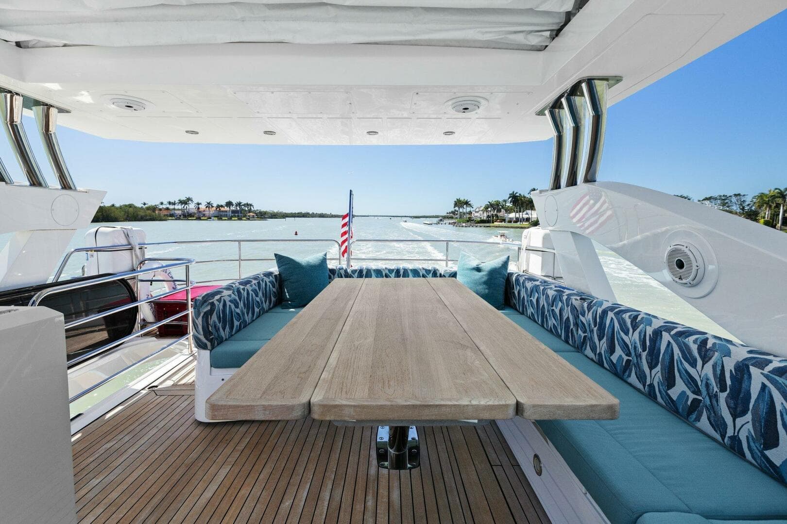 2013 Sunseeker 73 Manhattan — photo 41