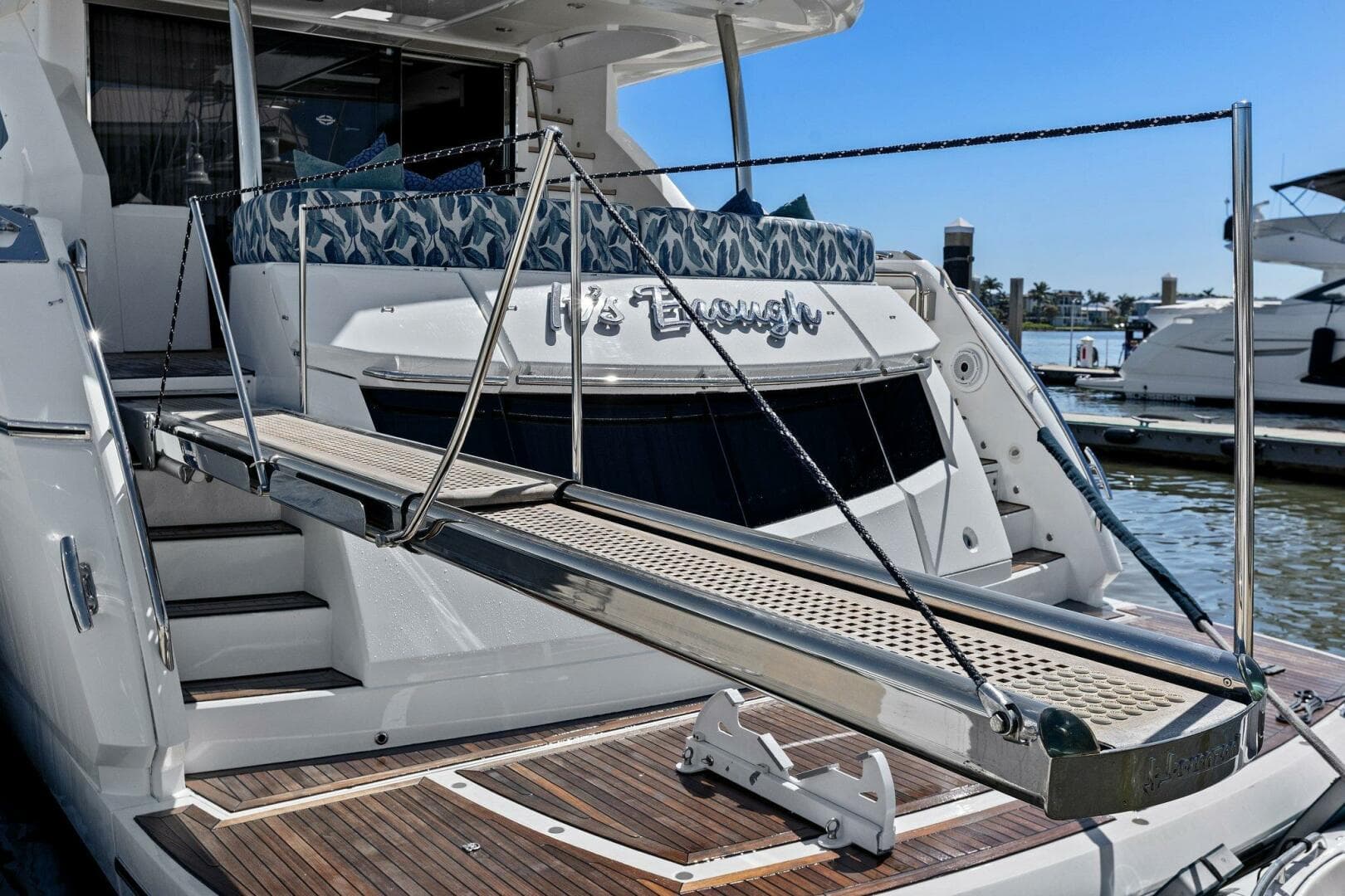 2013 Sunseeker 73 Manhattan — photo 133