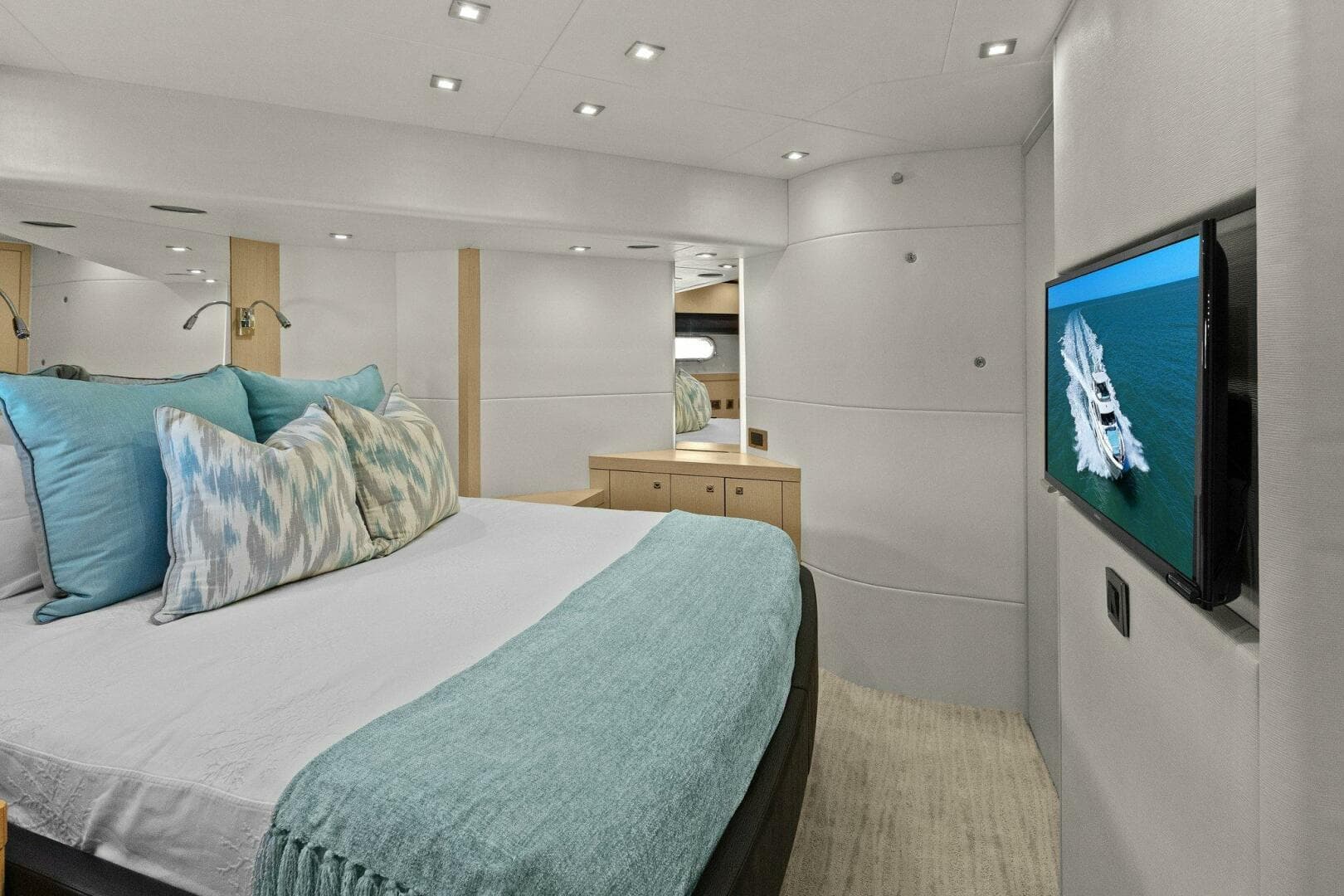 2013 Sunseeker 73 Manhattan — photo 98