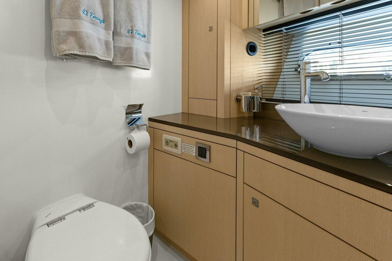 2013 Sunseeker 73 Manhattan — photo 116