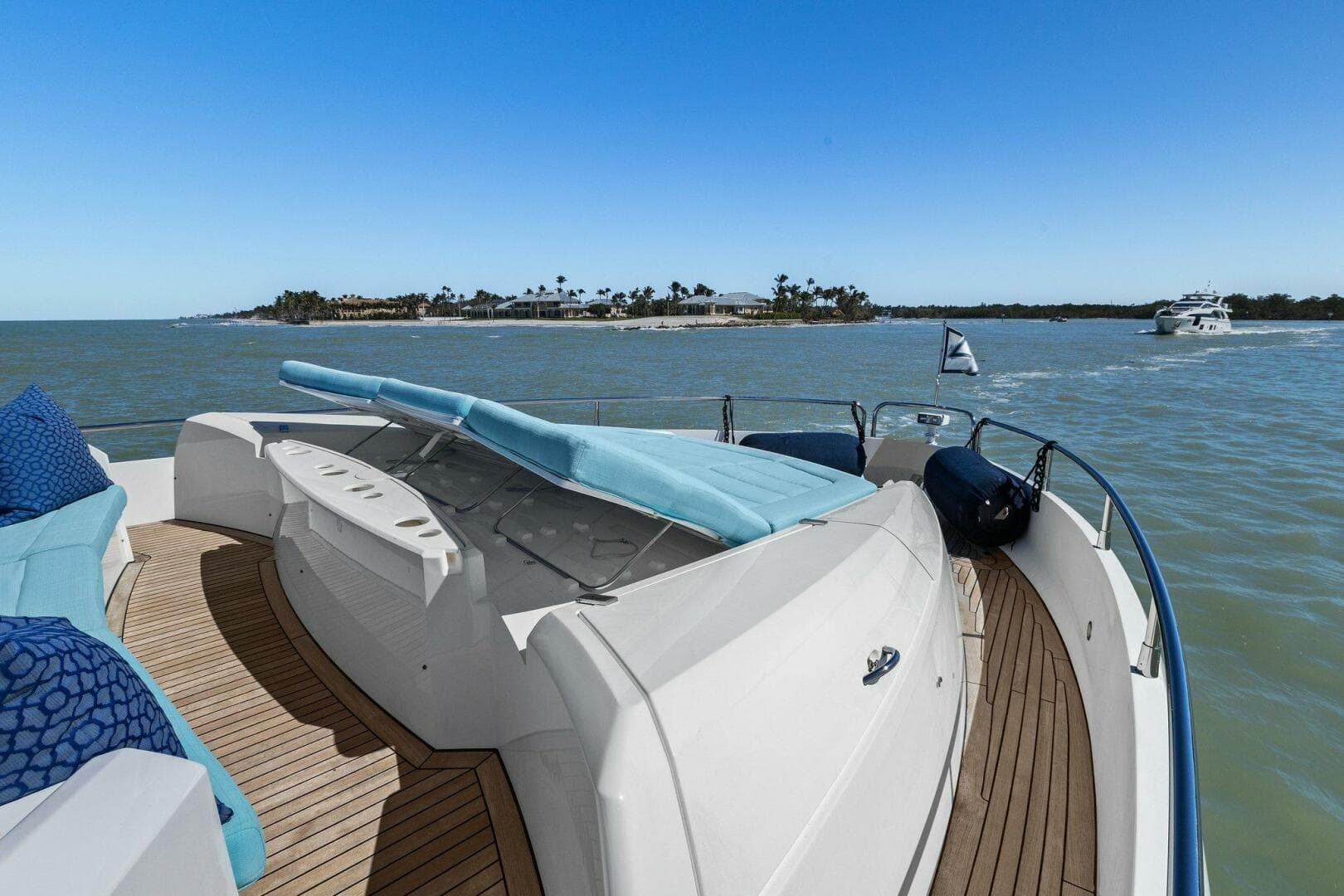 2013 Sunseeker 73 Manhattan — photo 27