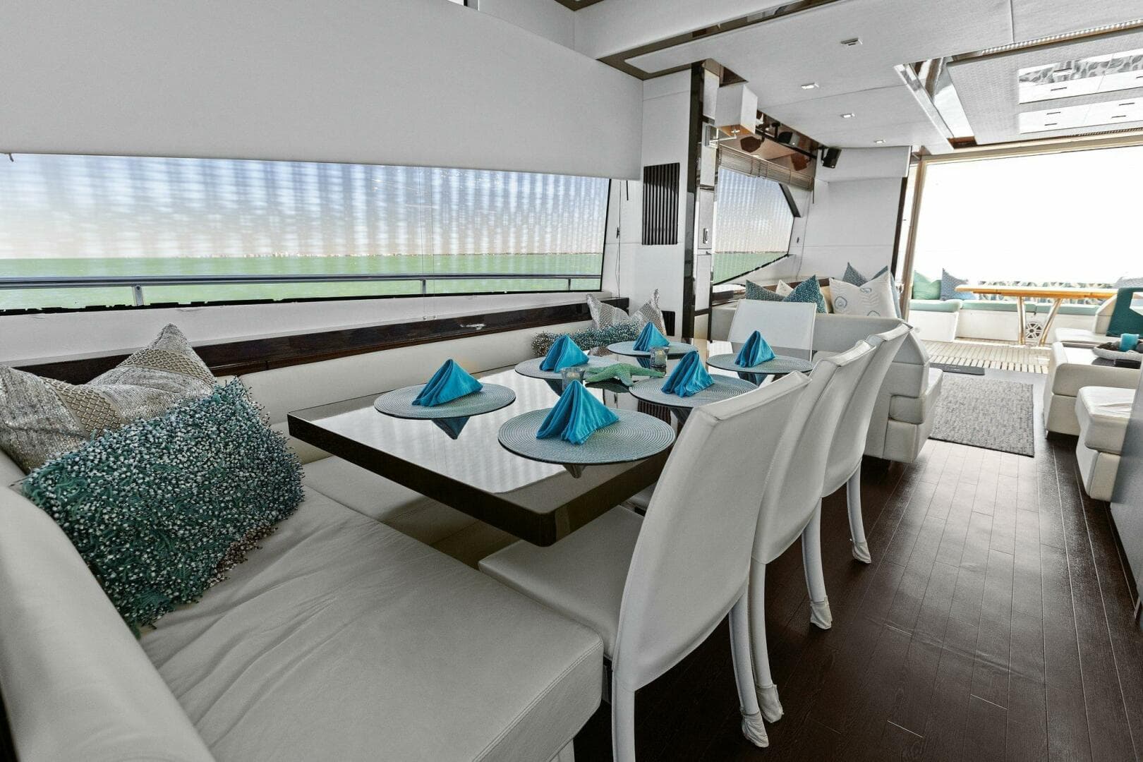 2013 Sunseeker 73 Manhattan — photo 59