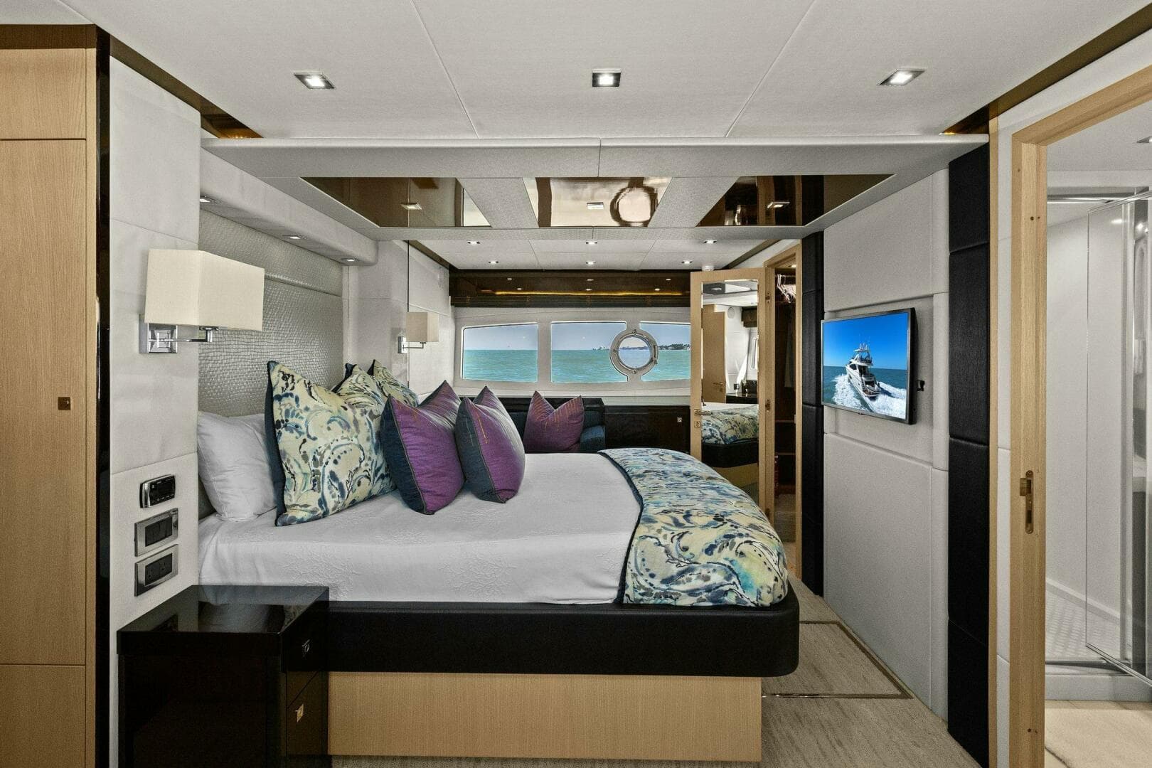 2013 Sunseeker 73 Manhattan — photo 79