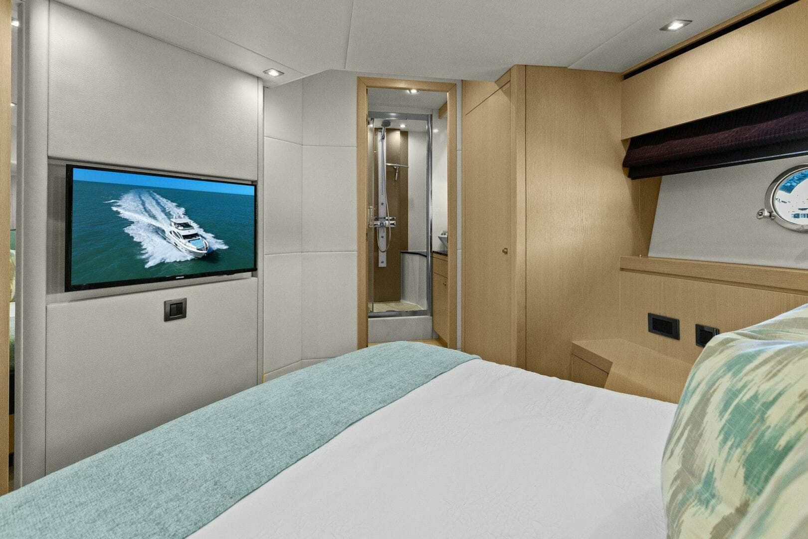 2013 Sunseeker 73 Manhattan — photo 99