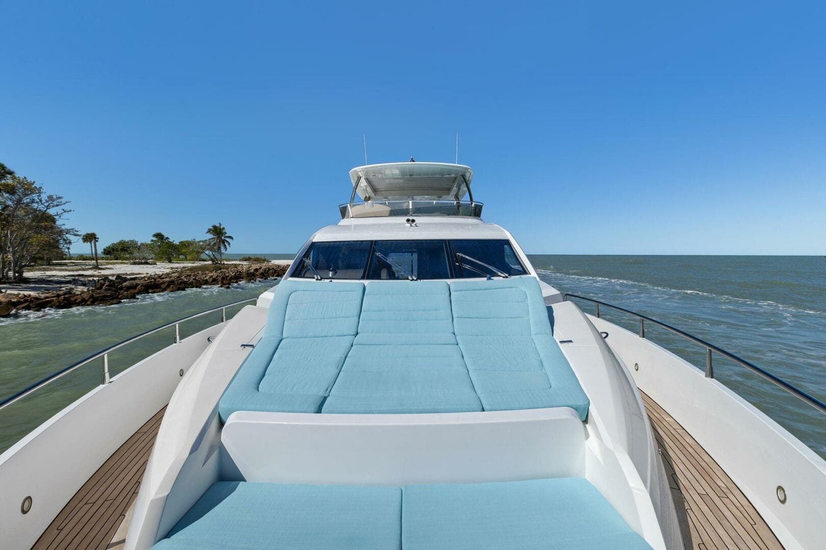2013 Sunseeker 73 Manhattan — photo 23