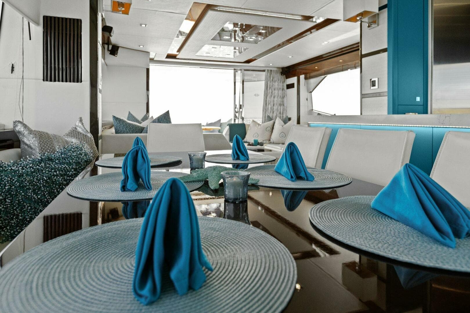 2013 Sunseeker 73 Manhattan — photo 61