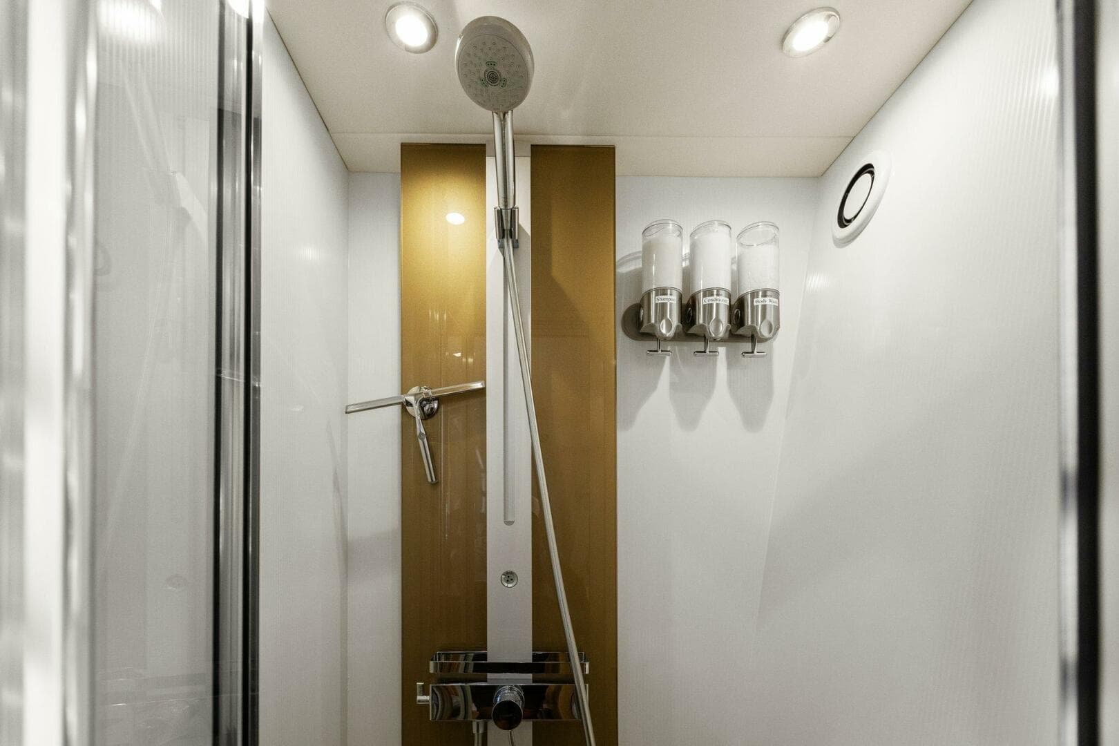 2013 Sunseeker 73 Manhattan — photo 123