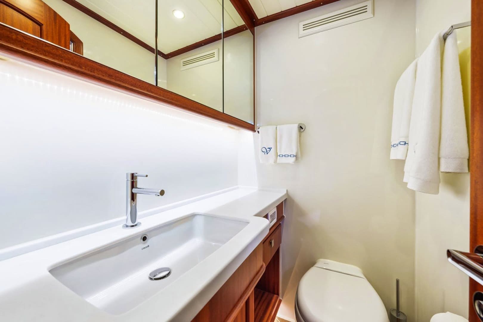 2024 Vicem Yachts — photo 29