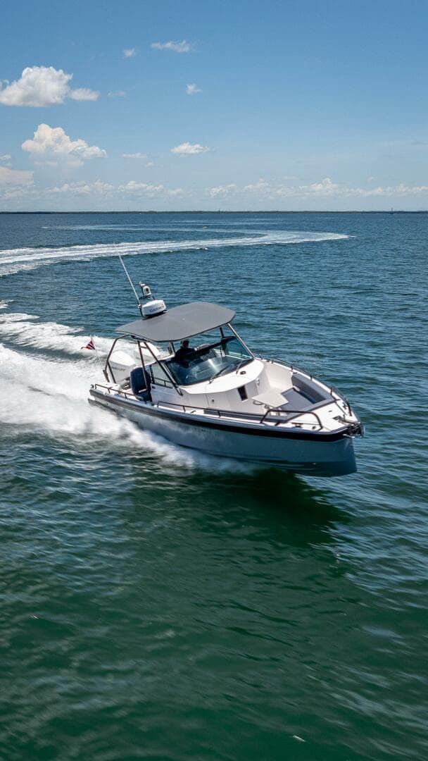 2022 Axopar 28 T-Top Brabus — photo 31