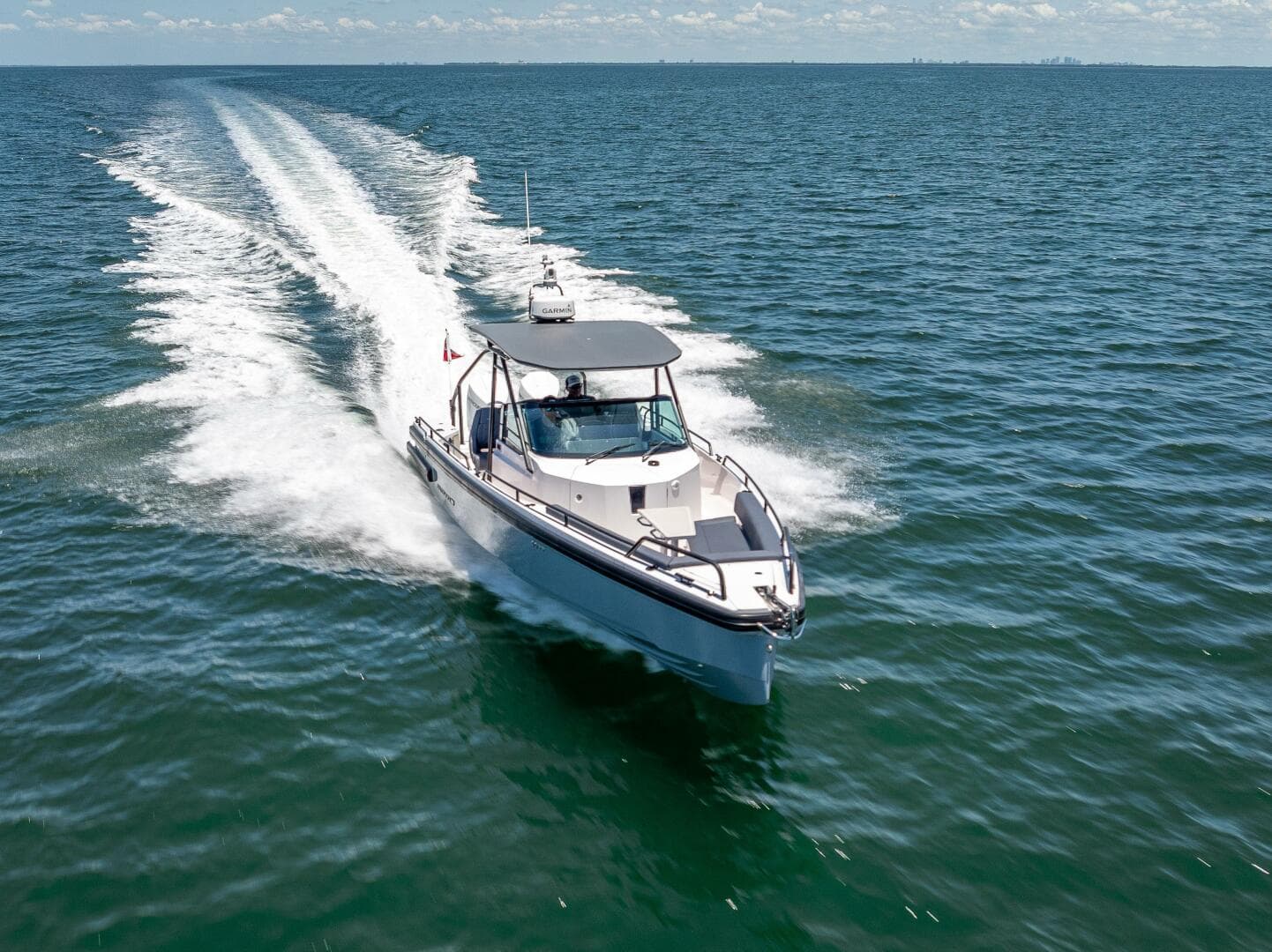 2022 Axopar 28 T-Top Brabus — photo 23