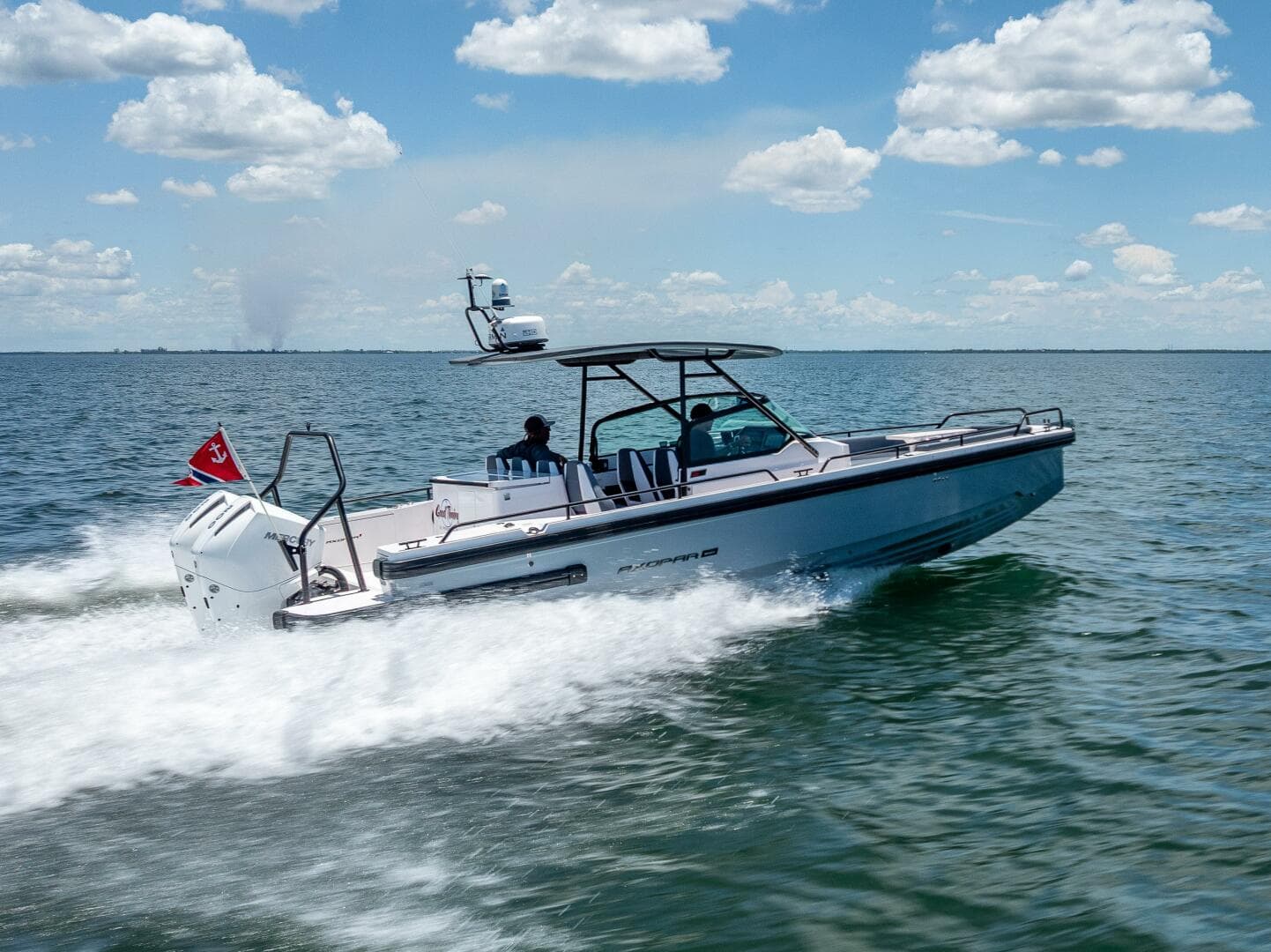 2022 Axopar 28 T-Top Brabus — photo 18