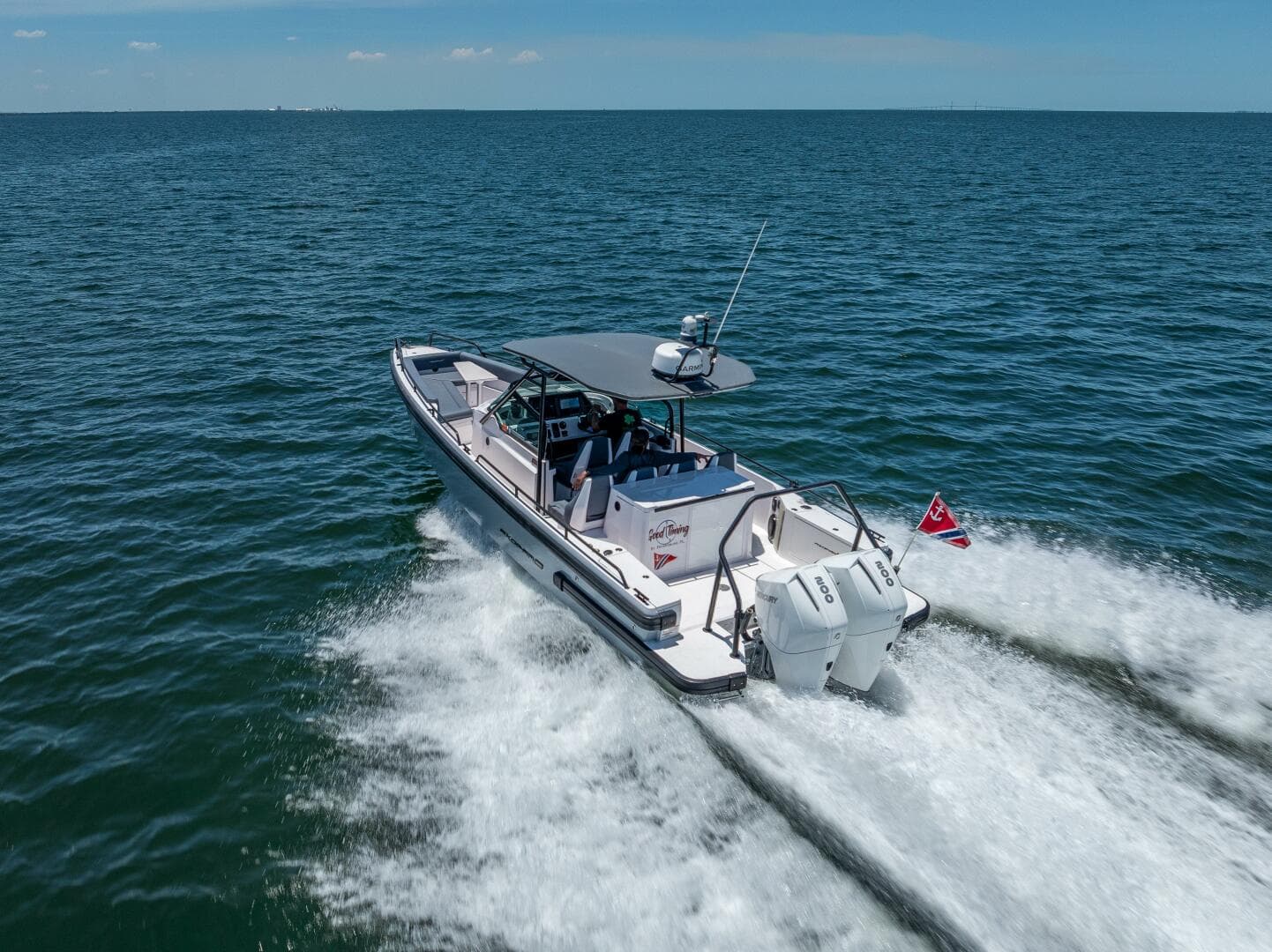 2022 Axopar 28 T-Top Brabus — photo 15