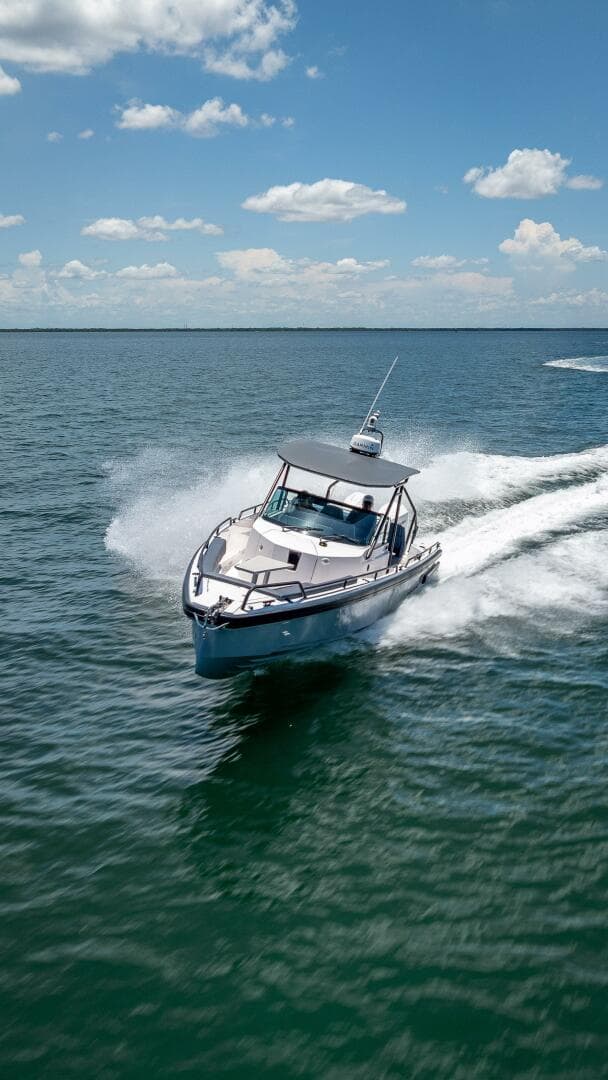 2022 Axopar 28 T-Top Brabus — photo 34