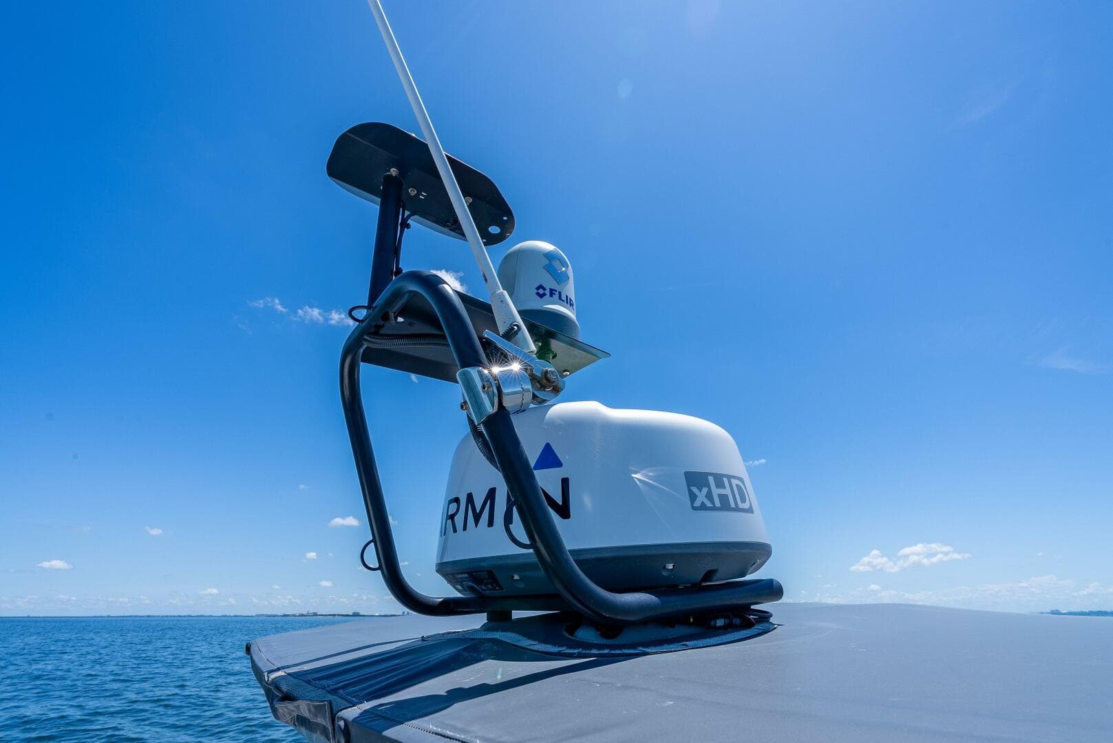 2022 Axopar 28 T-Top Brabus — photo 78