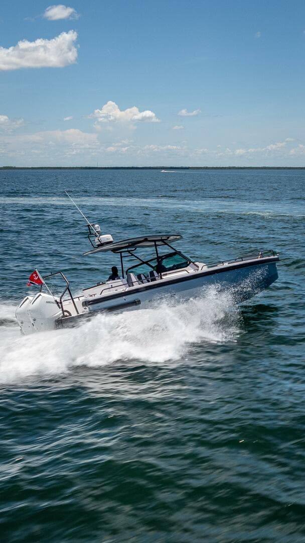 2022 Axopar 28 T-Top Brabus — photo 28