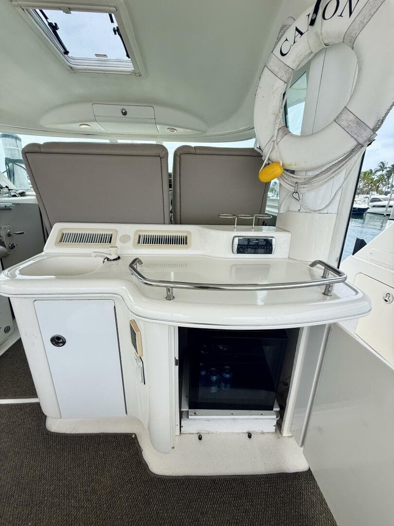 2003 Sea Ray 480 — photo 21
