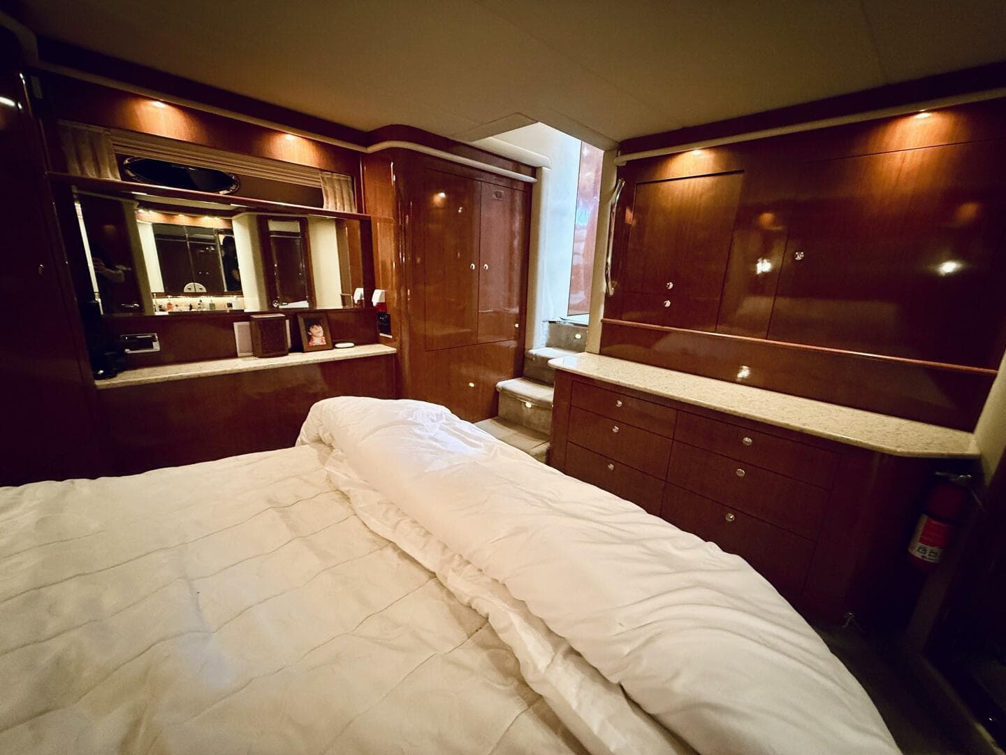 2003 Sea Ray 480 — photo 63