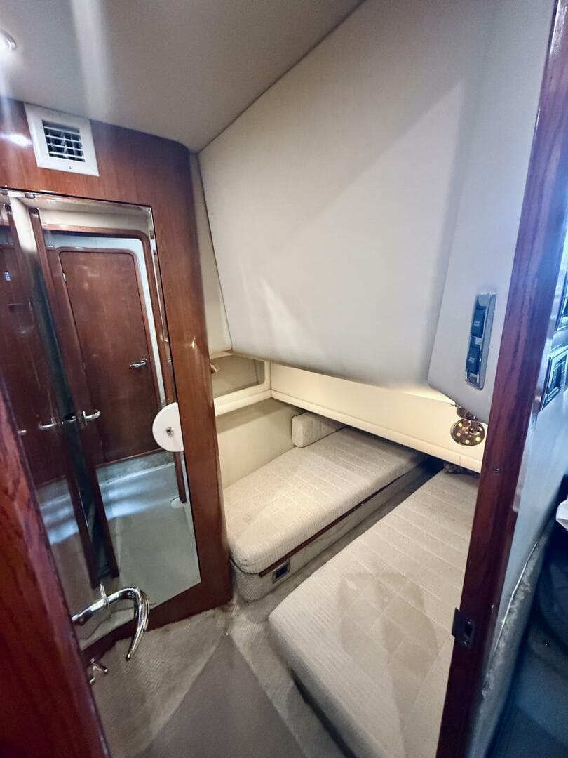 2003 Sea Ray 480 — photo 35