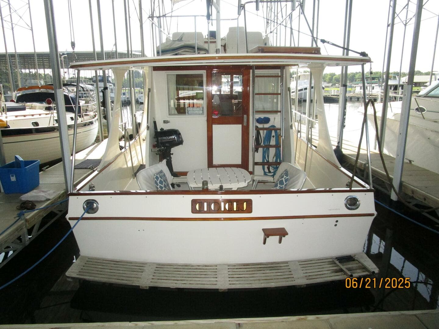 1992 Grand Banks Europa — photo 12