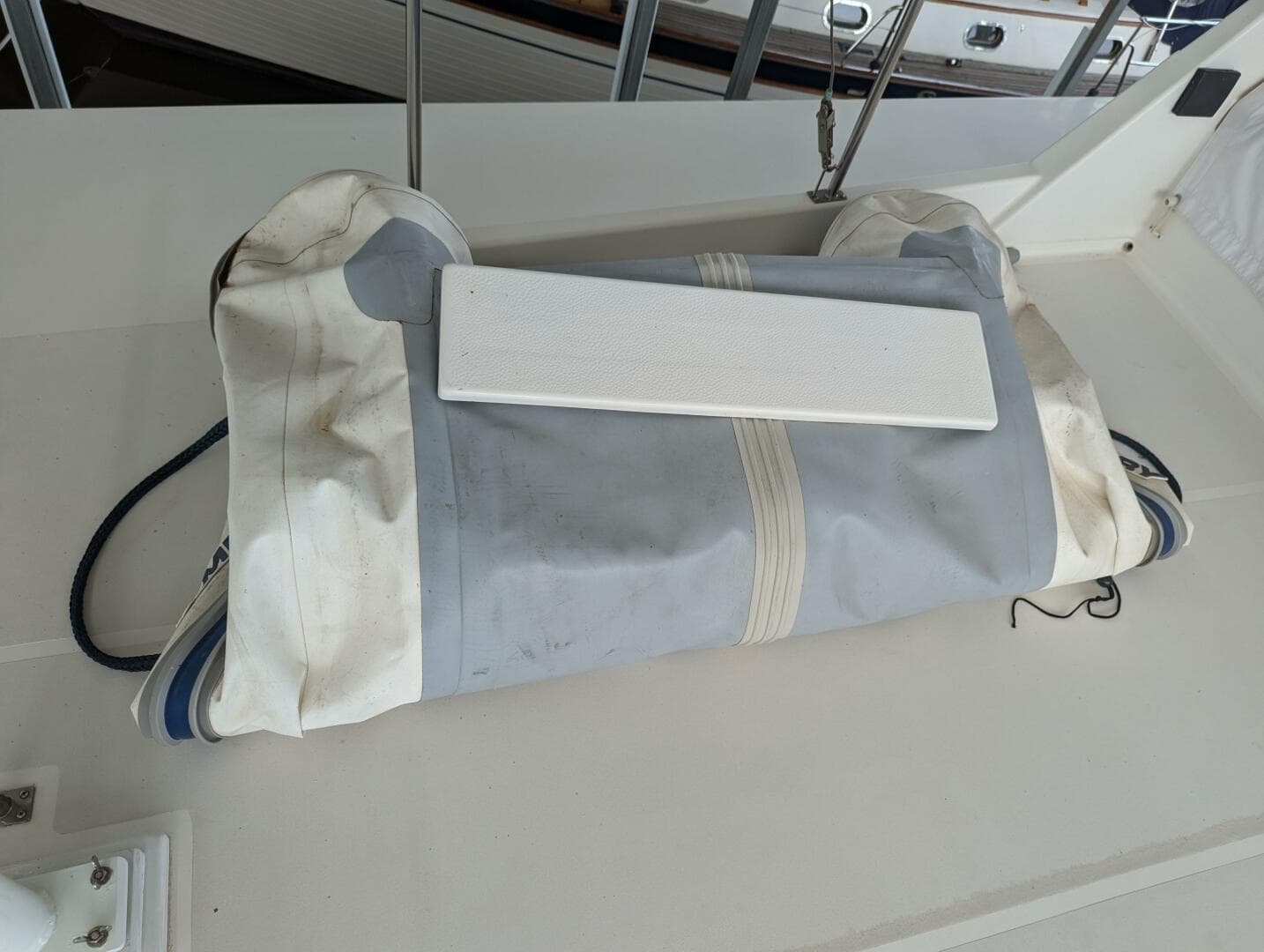 1992 Grand Banks Europa — photo 33