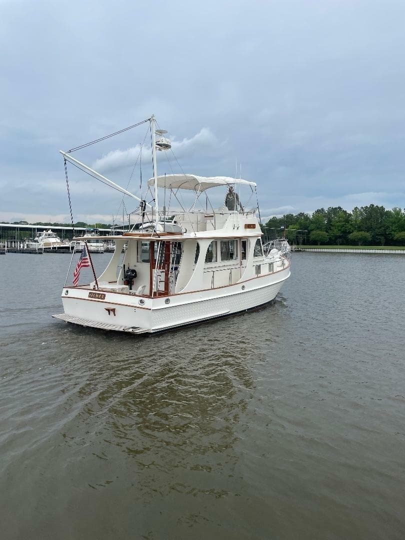 1992 Grand Banks Europa — photo 4