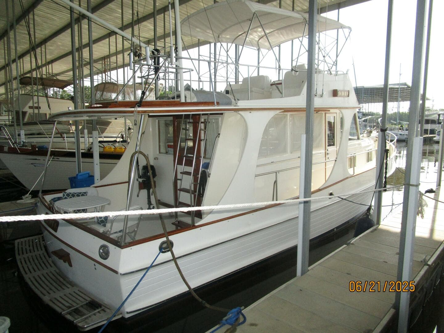 1992 Grand Banks Europa — photo 5