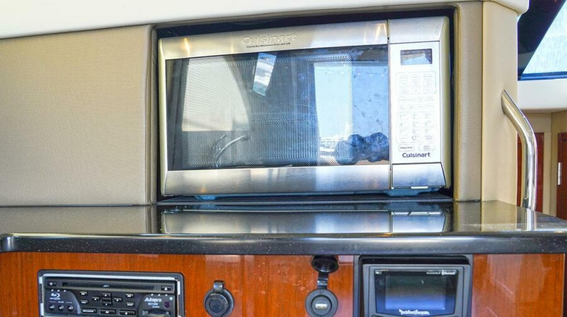 2020 Carver C40 — photo 23